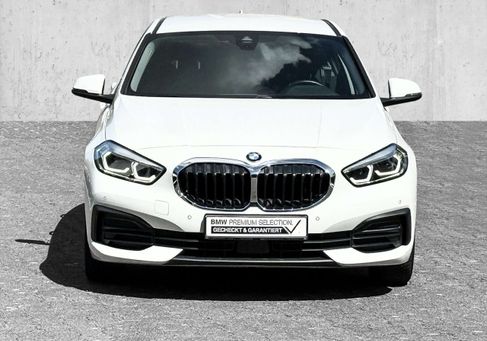 BMW 116, 2022