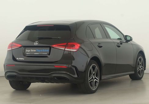 Mercedes-Benz A 250, 2021