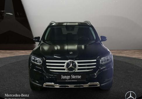Mercedes-Benz GLB 180, 2025