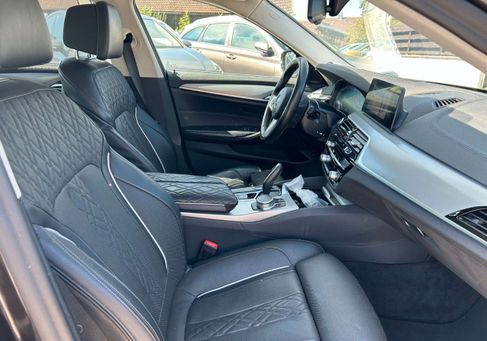 BMW 530, 2019