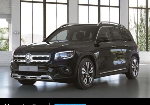 Mercedes-Benz GLB 200, 2022