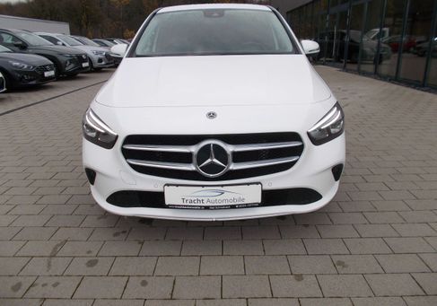 Mercedes-Benz B 180, 2019