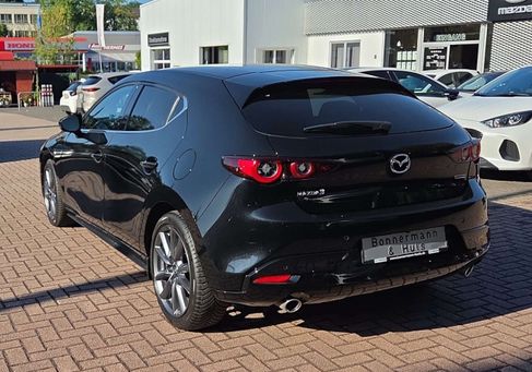 Mazda 3, 2025