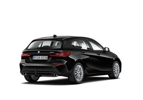 BMW 120, 2021