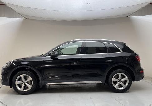 Audi Q5, 2022