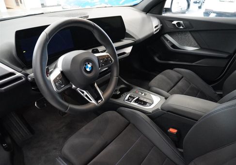 BMW 120, 2026 3