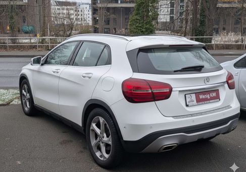 Mercedes-Benz GLA 180, 2019