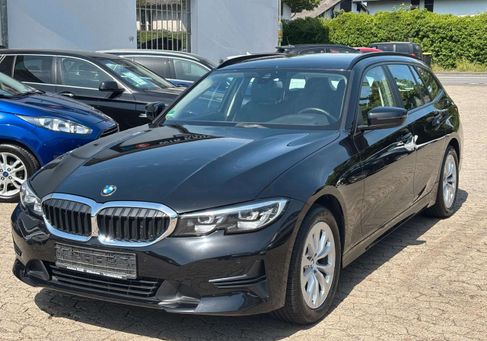 BMW 320, 2021