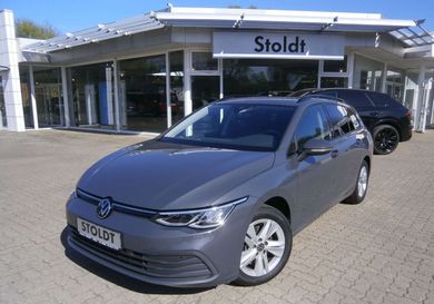 Volkswagen Golf, 2022