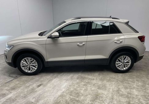 Volkswagen T-Roc, 2024