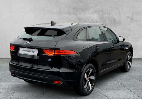 Jaguar F-Pace, 2017