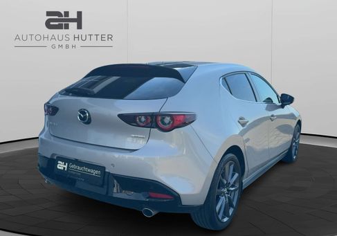 Mazda 3, 2025 3