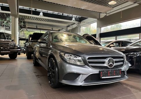 Mercedes-Benz C 200, 2019 2