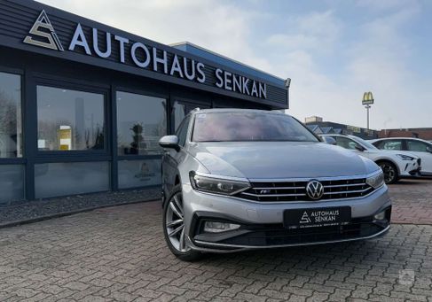 Volkswagen Passat Variant, 2020