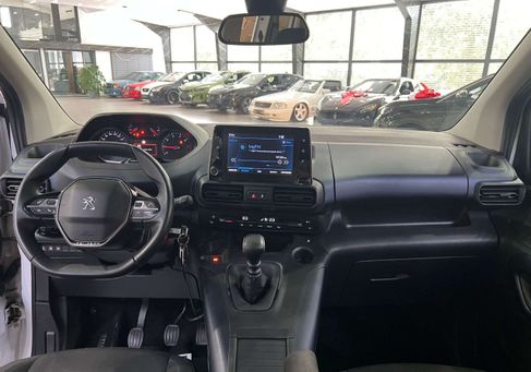Peugeot Rifter, 2019