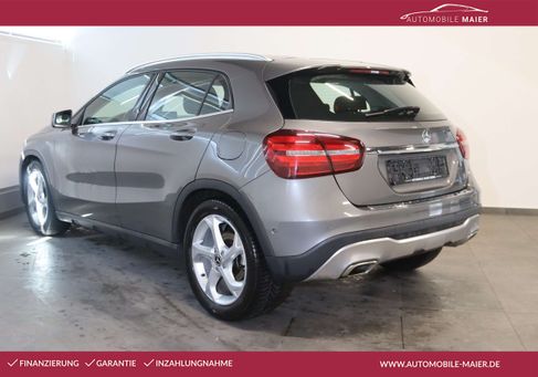 Mercedes-Benz GLA 180, 2018