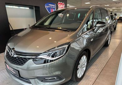 Opel Zafira, 2017