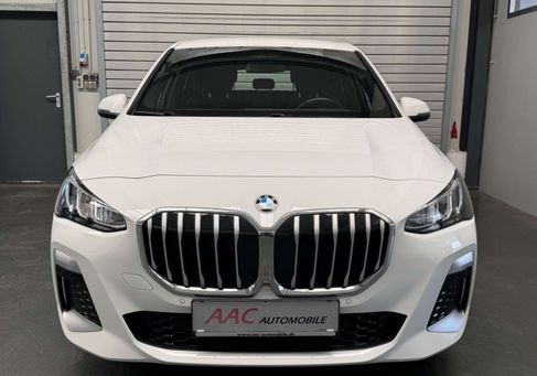 BMW 220, 2023 2