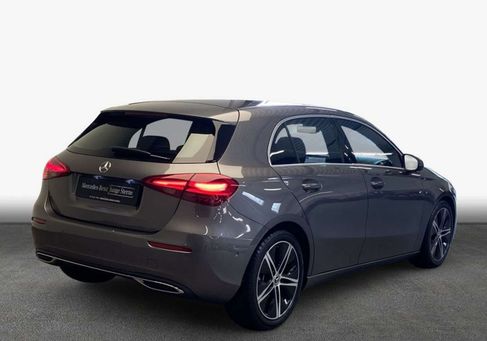 Mercedes-Benz A 200, 2025