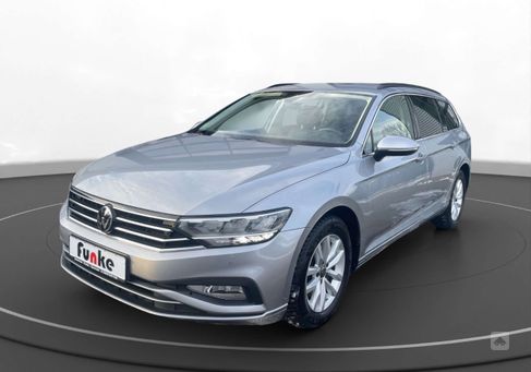 Volkswagen Passat Variant, 2023