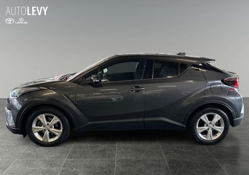 Toyota C-HR, 2019