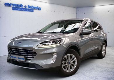 Ford Kuga, 2021