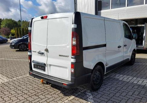 Renault Trafic, 2021 3