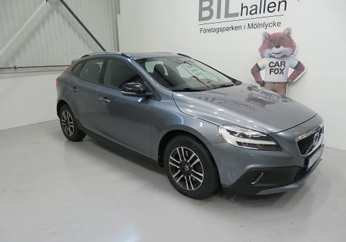 Volvo V40 Cross Country, 2017