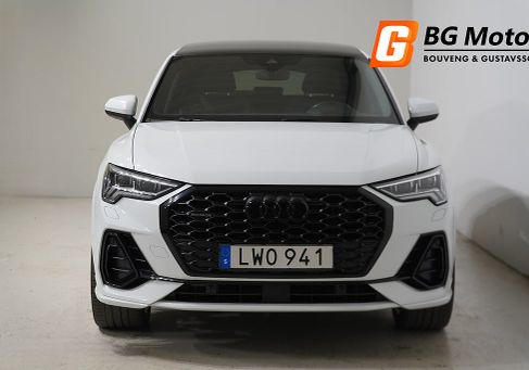 Audi Q3, 2021