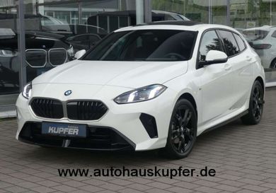 BMW 118, 2025