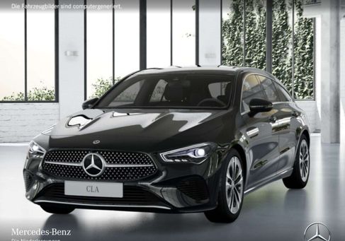 Mercedes-Benz CLA 180, 2025