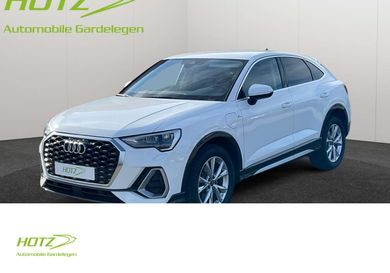Audi Q3, 2022