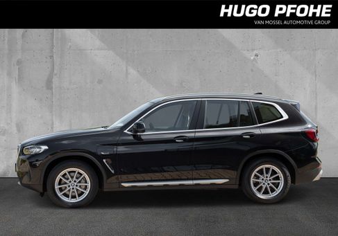 BMW 330, 2022 2