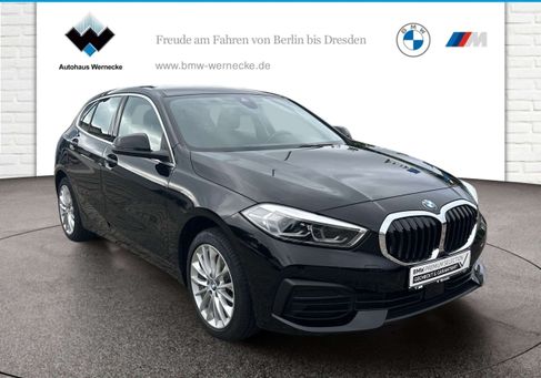 BMW 118, 2023