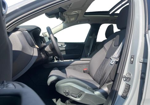 Volvo XC60, 2025 3