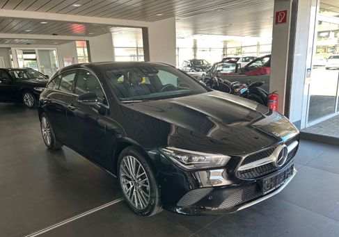 Mercedes-Benz CLA 200, 2020 3