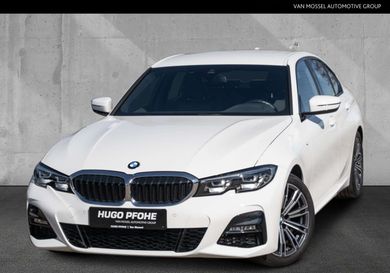 BMW 318, 2022