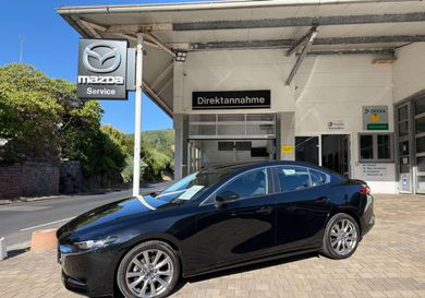 Mazda 3, 2022