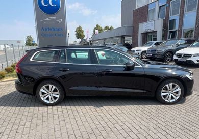 Volvo V60, 2022