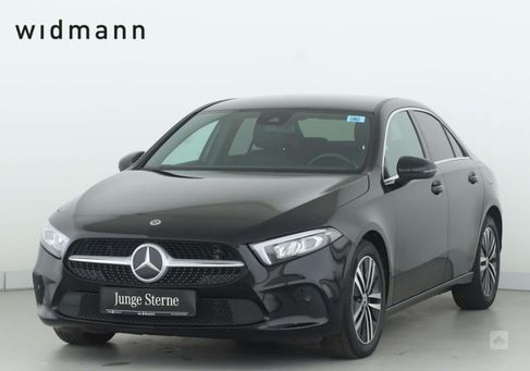 Mercedes-Benz A 200, 2021