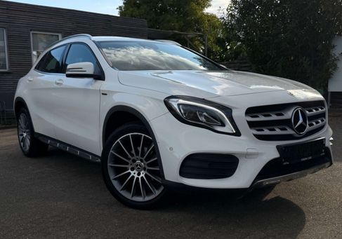 Mercedes-Benz GLA 200, 2019