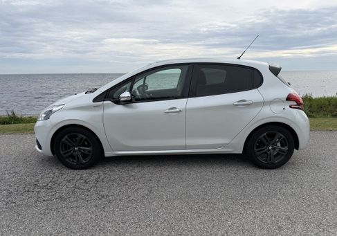 Peugeot 208, 2018