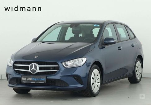 Mercedes-Benz B 250, 2022
