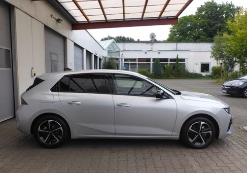 Opel Astra, 2024
