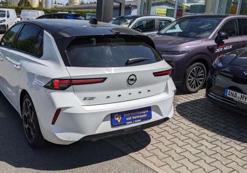 Opel Astra, 2023 3
