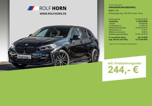 BMW 118, 2022