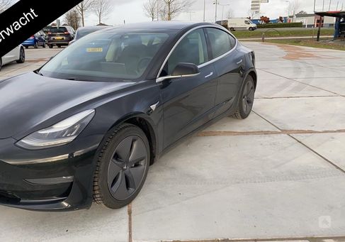 Tesla Model 3, 2019