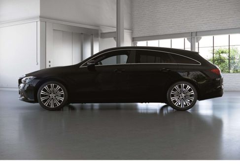 Mercedes-Benz CLA 250, 2022