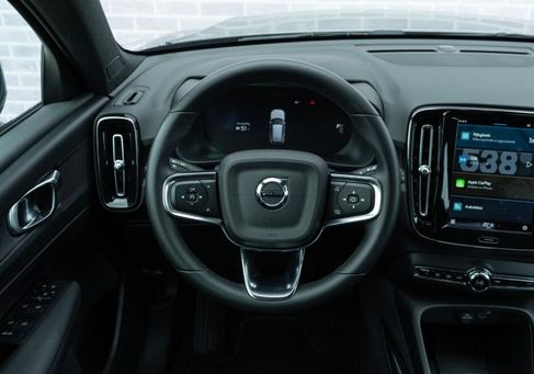Volvo XC40, 2024 3