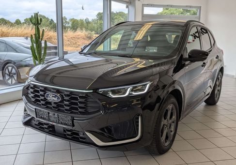 Ford Kuga, 2025